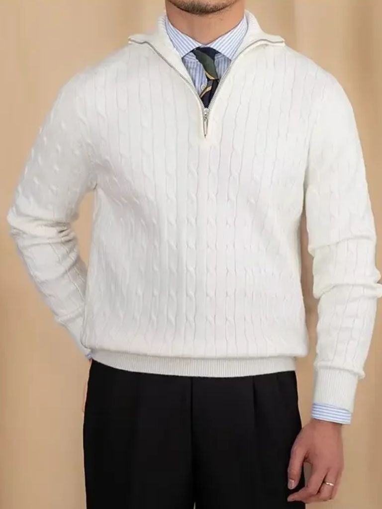 Sweter z dzianiny warkoczowej z zamkiem