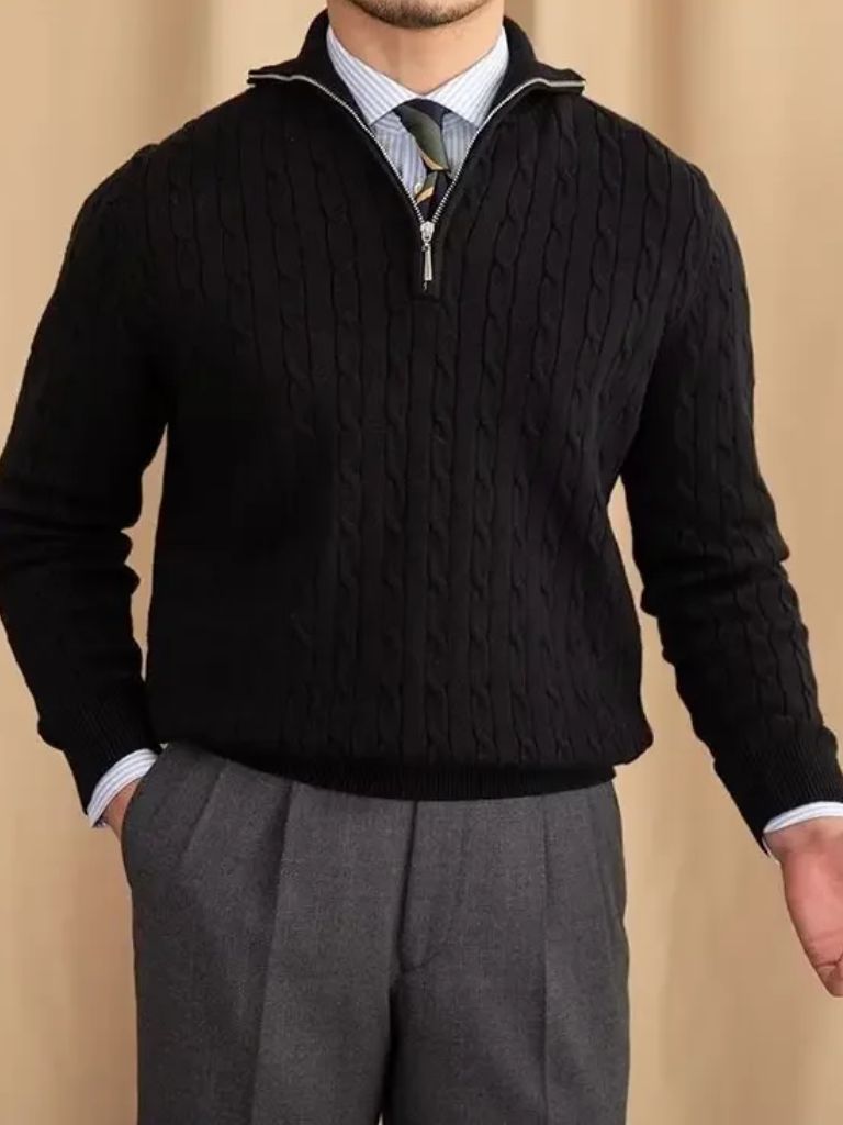 Sweter z dzianiny warkoczowej z zamkiem