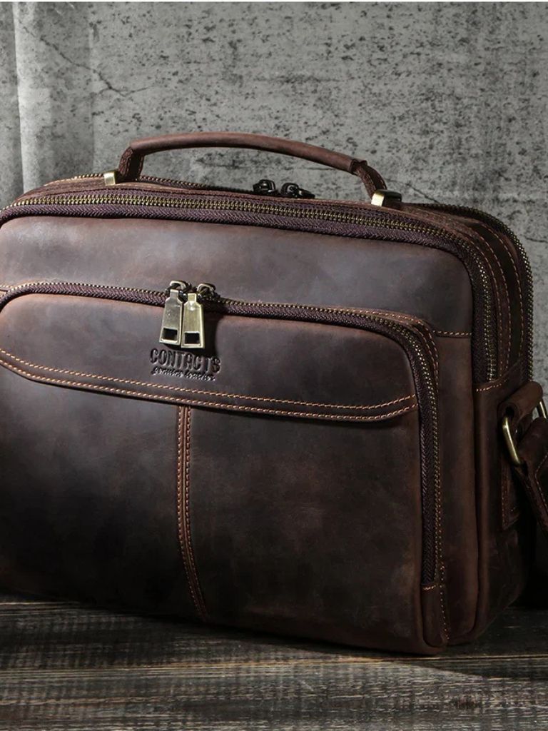 Logan Casual Crossbody