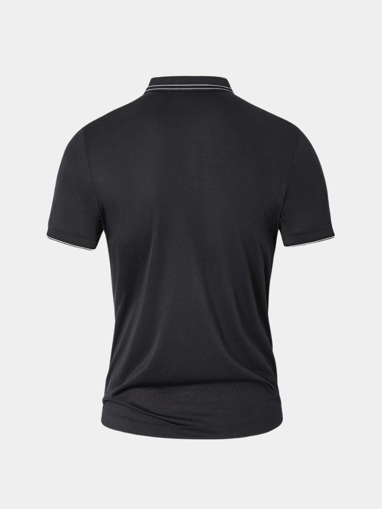 Polo z obsydianowym wykończeniem