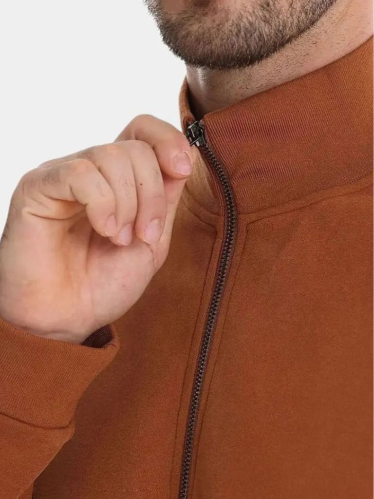 Bluza z kapturem na zamek